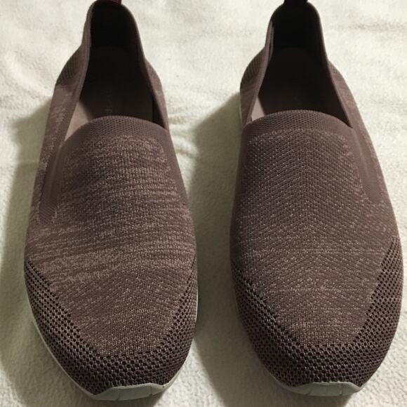 Easy Spirit maroon lightweight casual flats AMAZING condition 8.5 - Picture 2 of 9